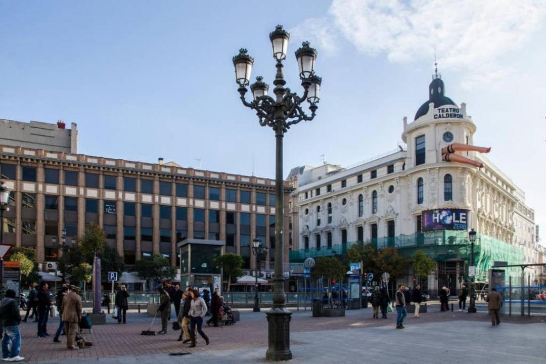 Cruz Apartment Madrid Exterior photo